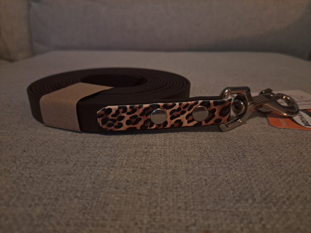 Leadrope printed Panthera