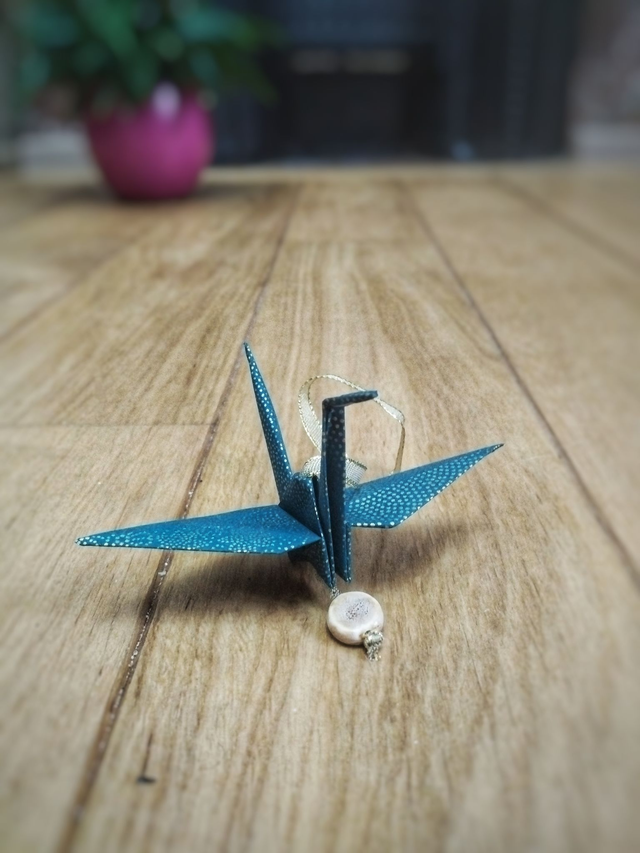 Suspension Origami – Grue de la Paix 