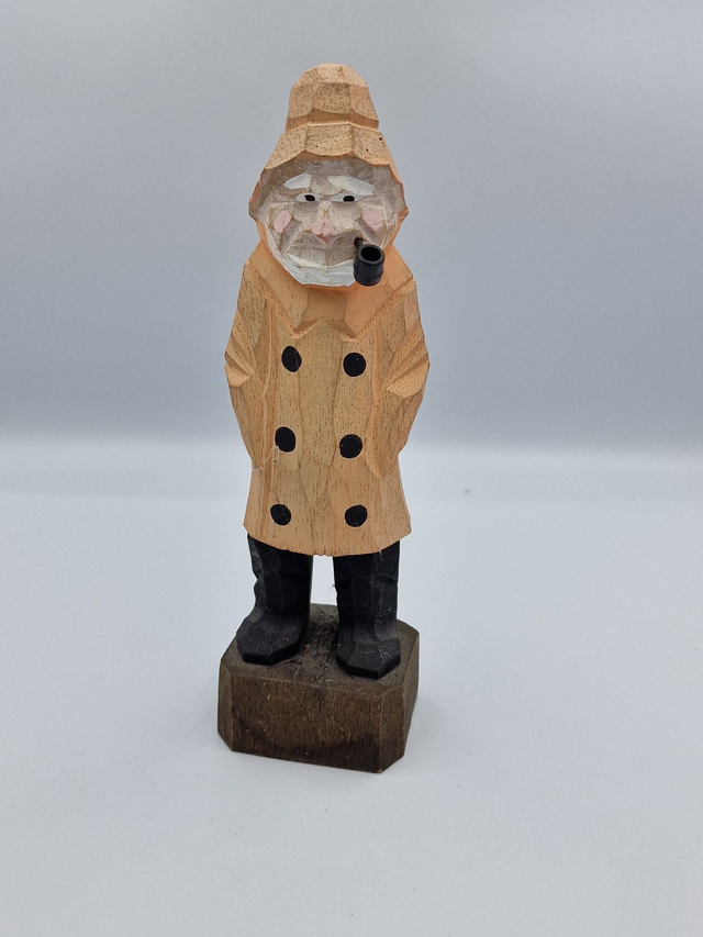 Loup de mer en bois