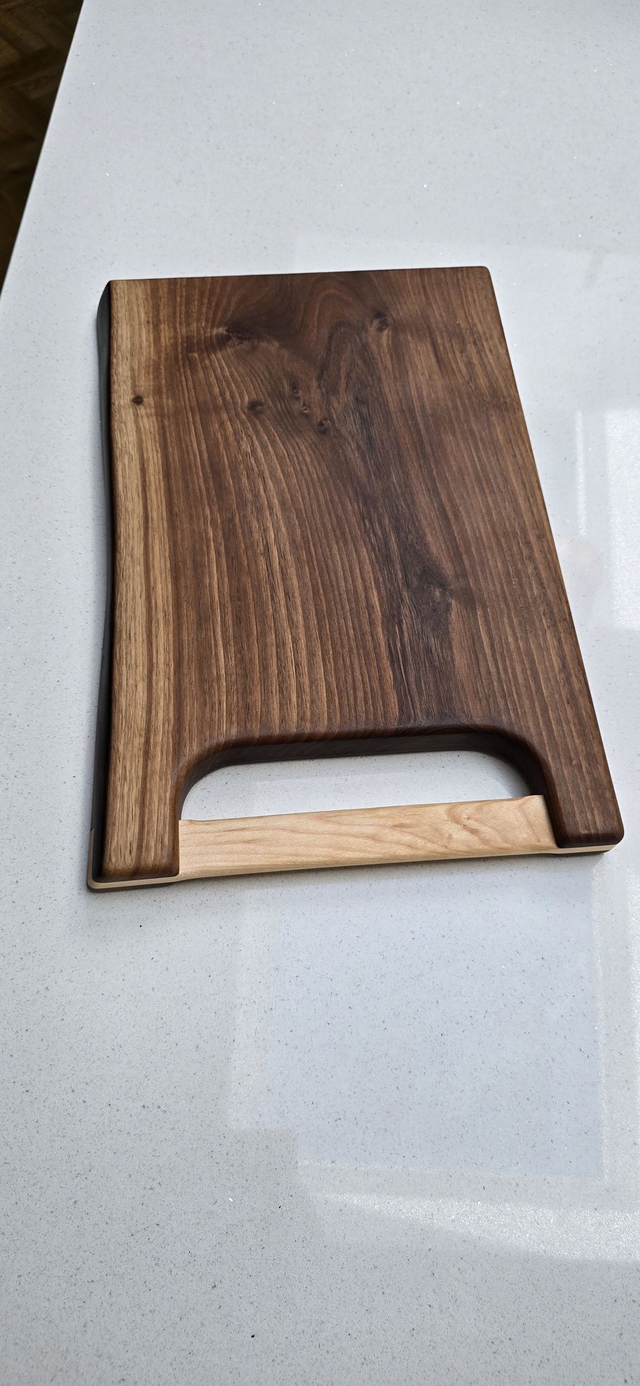 Walnut Cutting board