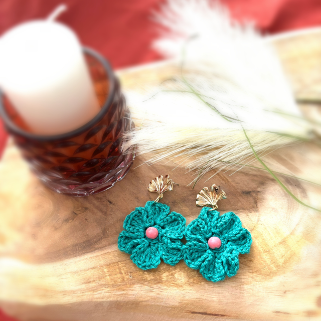Boucles d&#039;oreilles - FLEUR PERLINE