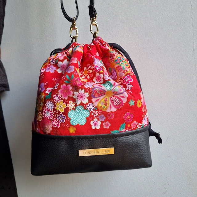 Baluchon "Miya rouge & simili cuir noir