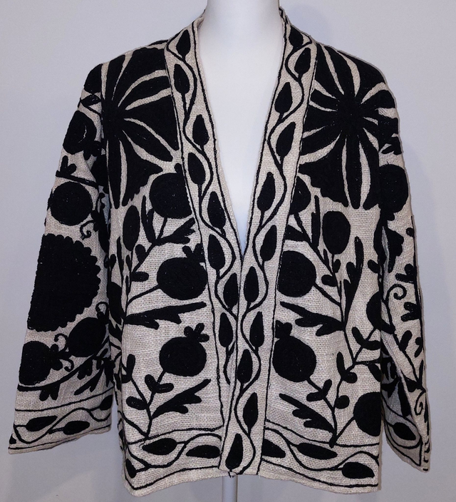 Veste réversible en coton TNT blanc -  Brodée Suzani, fleurs - Doublure à rayures - Confectionnée à la main   