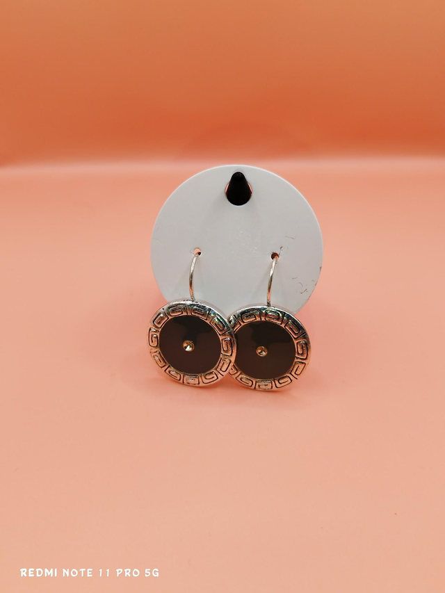 Boucles d&#039;Oreilles Pendantes Cercle Noir et Argent