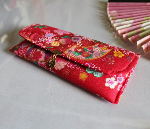 Étuis à lunettes sur mesure "Miya" rouge