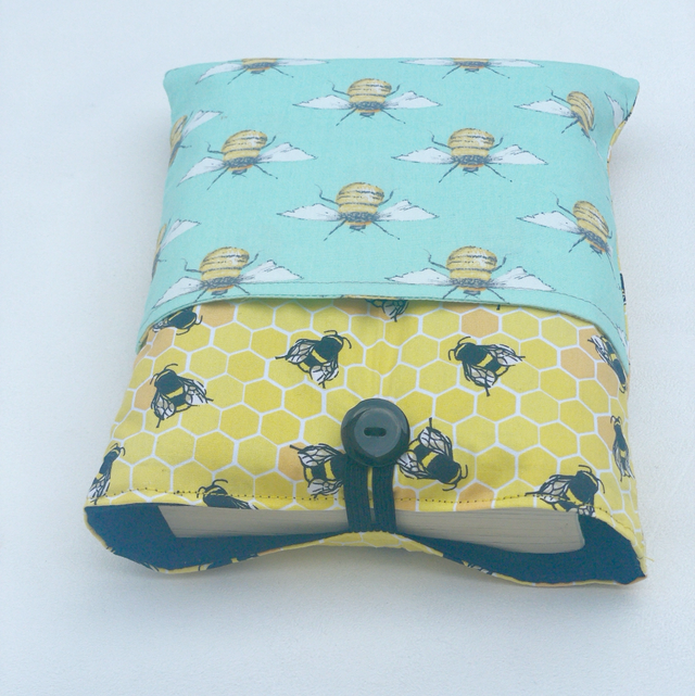 Bumblebee Padded Book Sleeve