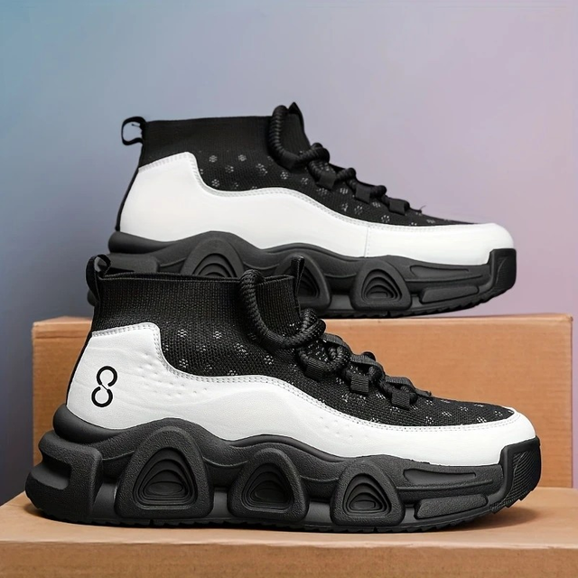 Men's All-Season Sneakers