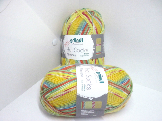 Pelote de fil à tricoter &quot;chaussettes&quot;  