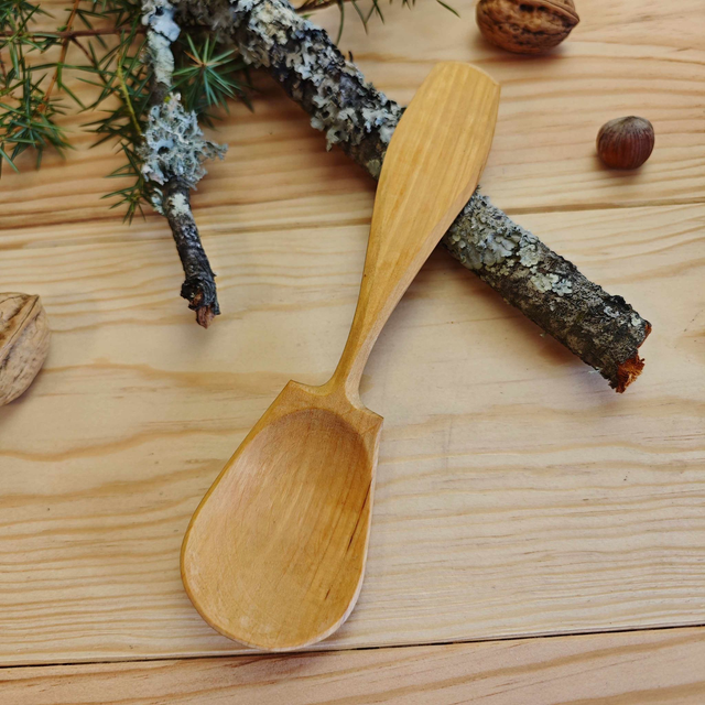 Cuillère en aulne-C106