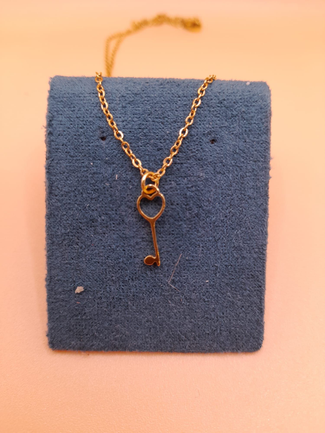 colgante de acero llave AGOTADA