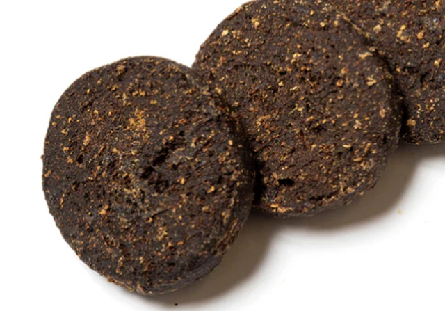NATURAL TREATS - GOURMET BURGERS - CHICKEN