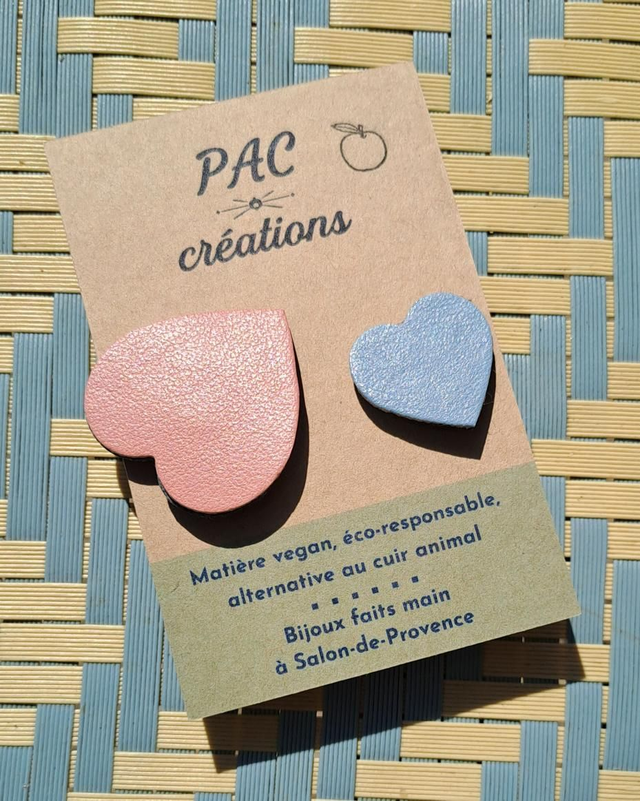 Pin's coeurs en matière végétale de pommes