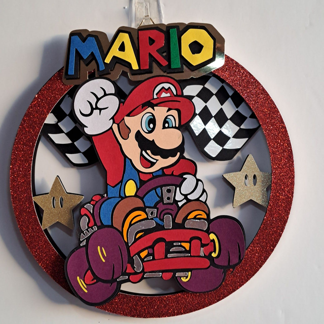 Couronne décorative murale Mario
