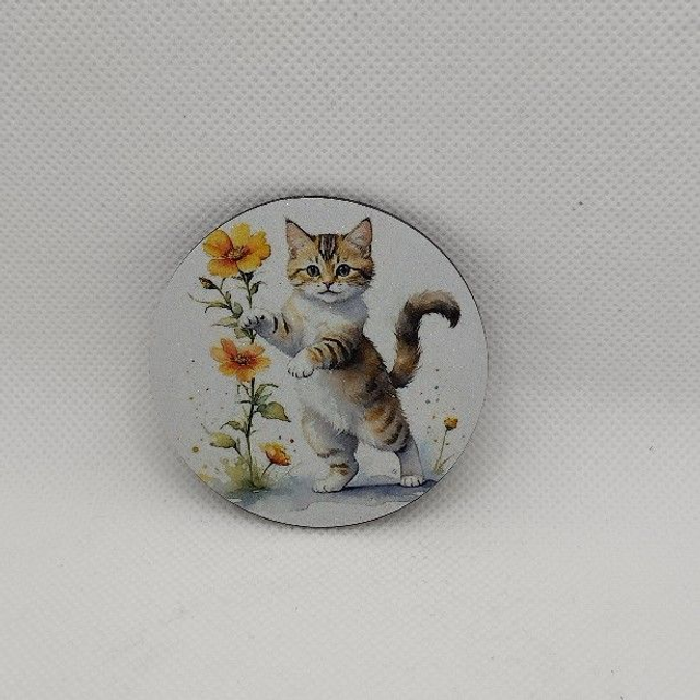 Chat - Chat avec fleur jaune