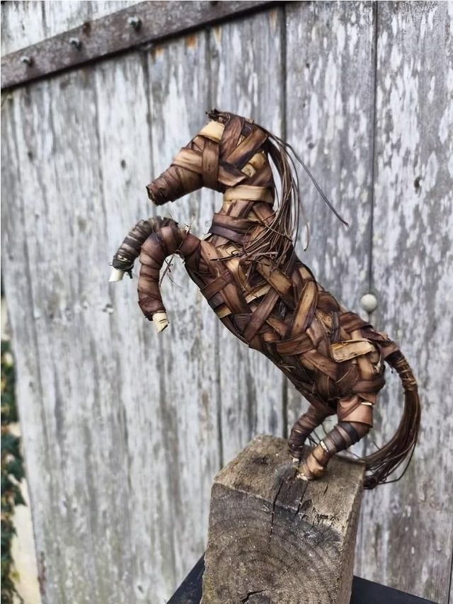 11/02/2026 - Stage de vannerie "Le cheval en écorce" - de 9h00 à 17h00