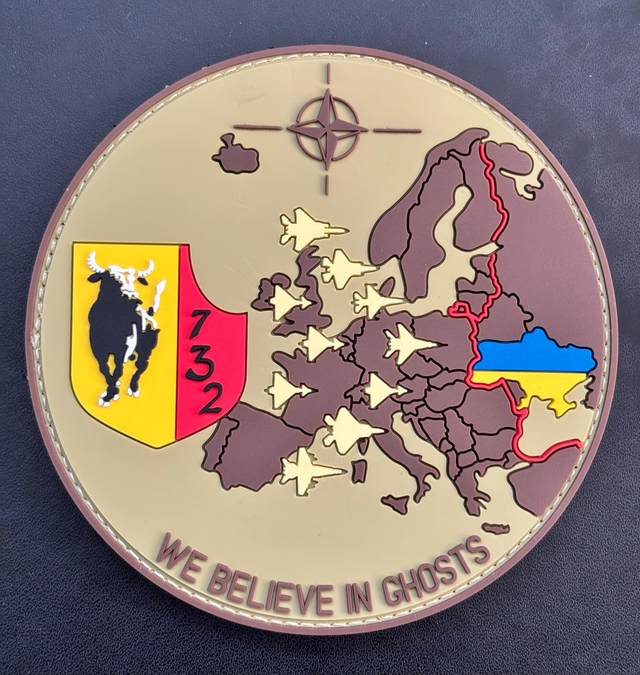 We believe in ghosts 732 sand