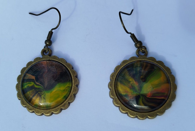 Boucles d'oreilles peintes