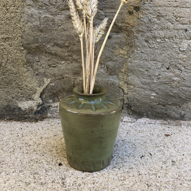 Light green vase VI
