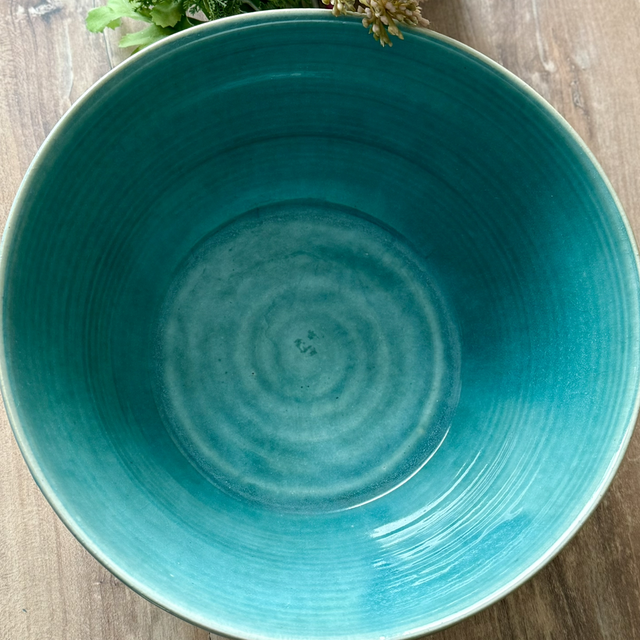 One-of-a-kind ceramic bowl / fruit bowl / large serving bowl, turquoise with white flower decor