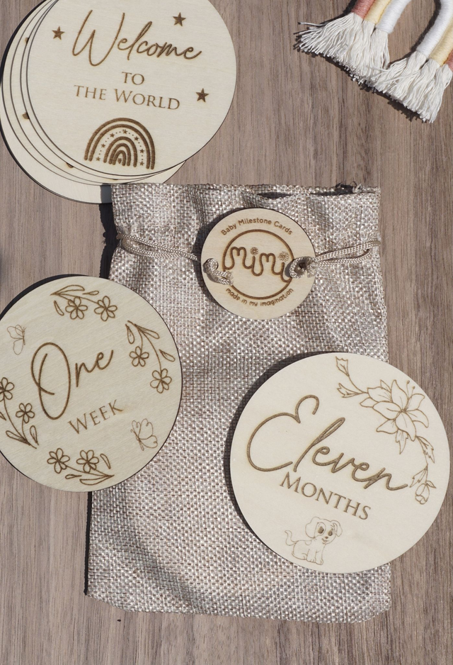 Wooden Baby Milestone Discs / Cards