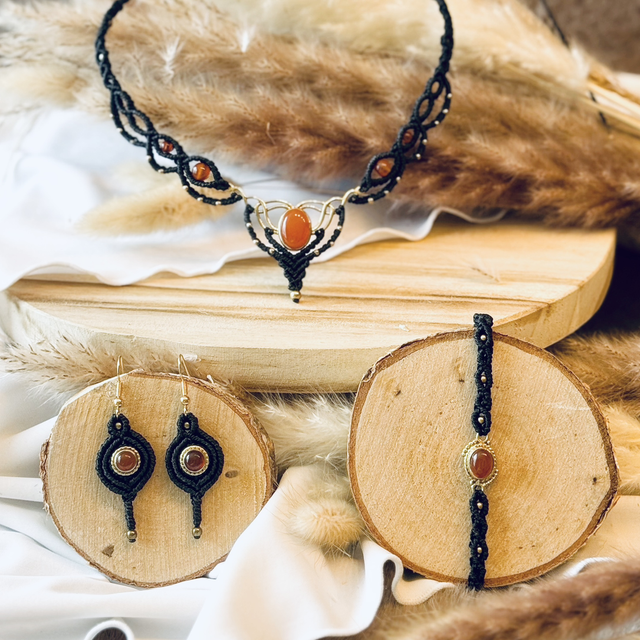 Solaire - Parure micro-macramé et cornaline / Collection Céleste