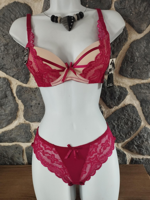 Ensemble bonnet B fushia et crème avec léger rembourrage et armatures