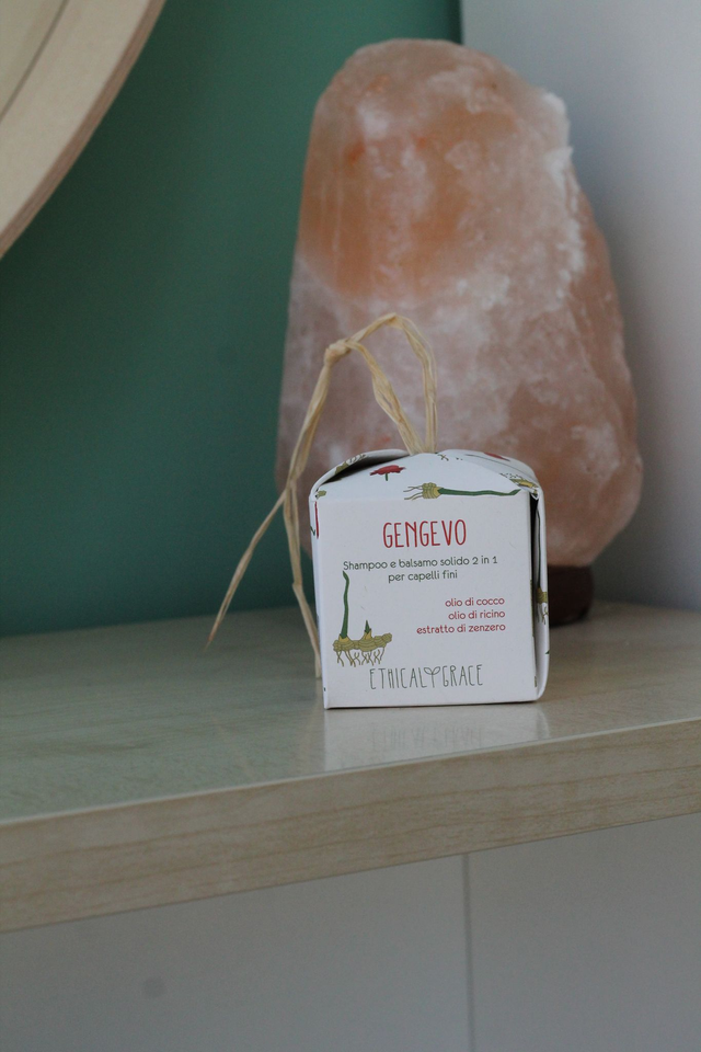Shampoo e balsamo solido 2 in 1 per capelli fini  "Gengevo" di Ethical Grace (90 gr)