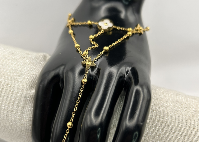 Chaîne de main inspi