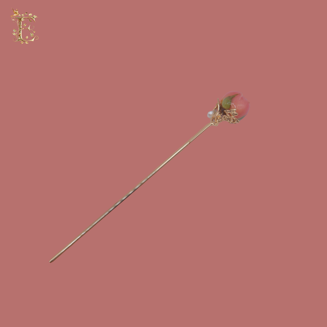 Rosebud Hairpin with Elegant Floral Base Design