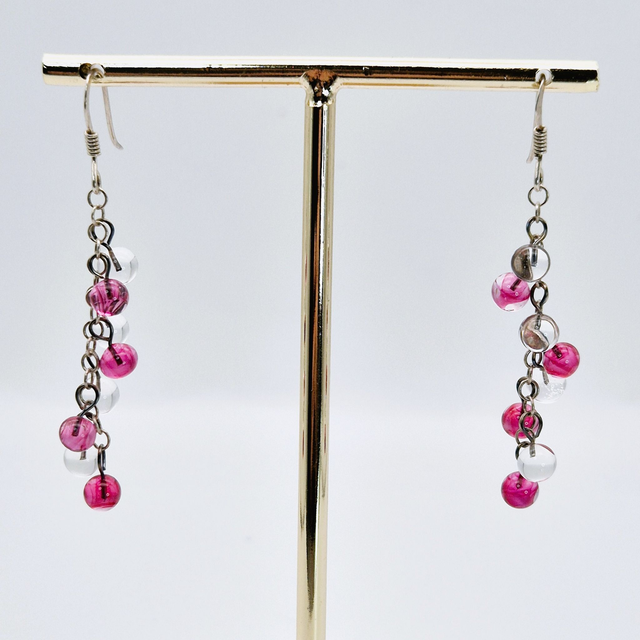 Boucles d&#039;oreilles Rosée roses et transparentes