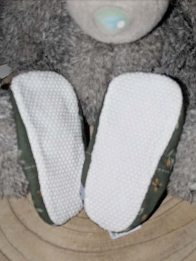 Chaussons souples bébé 18-24 mois (anti-dérapant)