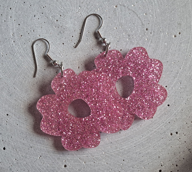 A - Floora -korvakorut, pinkki glitter