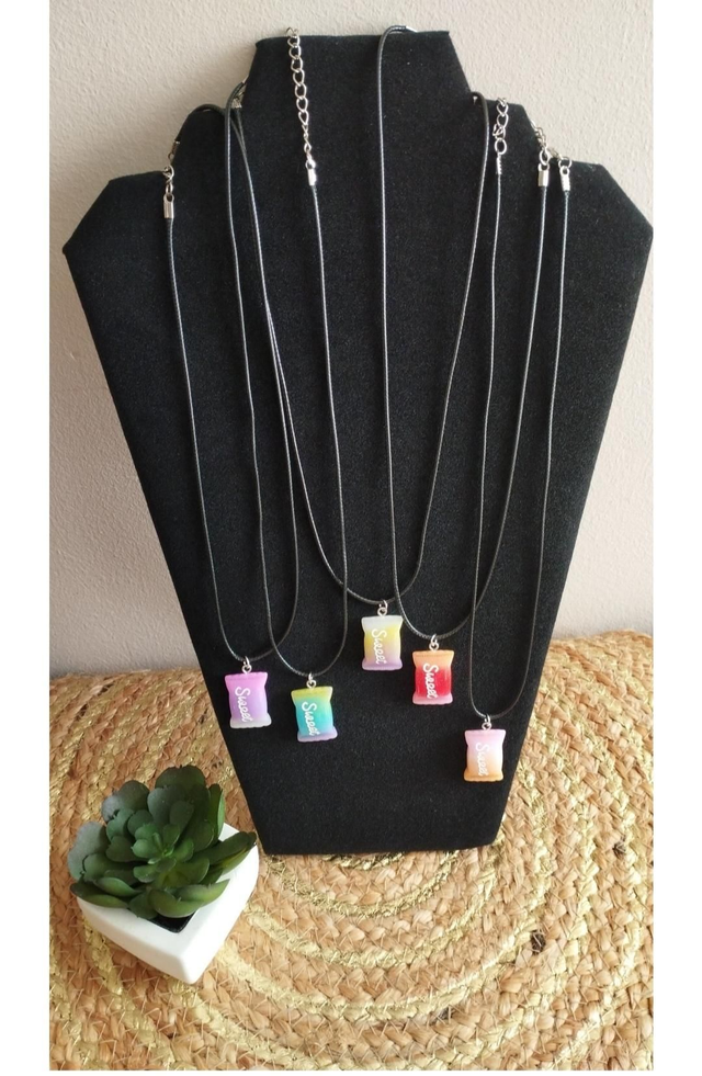 Collier fantaisie bonbon multicolore. Collection Vincenz'o Bijoux.