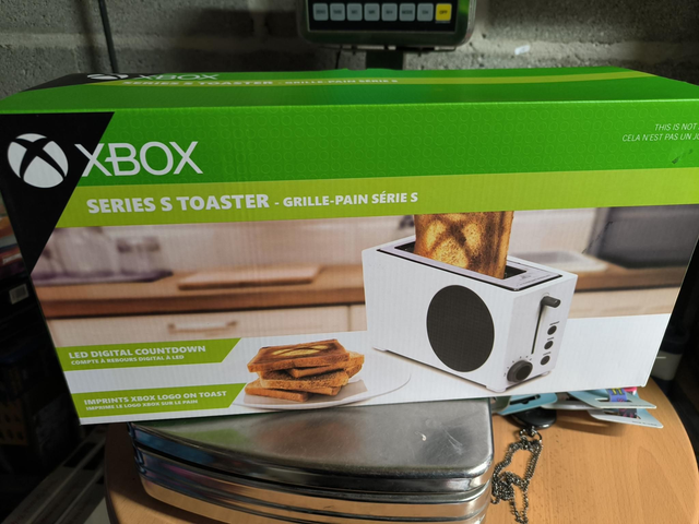 GRILLE PAIN XBOX SERIE S