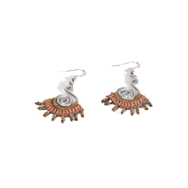Boucles d&#039;Oreille Spirale – Micro Macramé