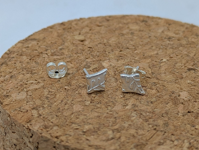 Medium Art Deco Kite Earrings