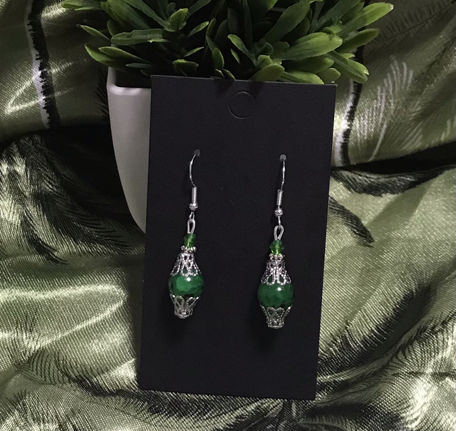 Green Dangling Earrings- GDE62