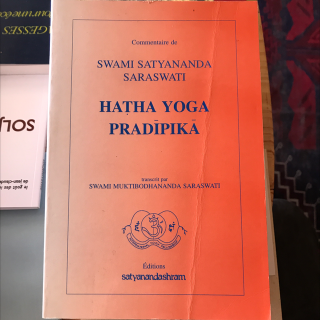 SARASWATI Swami NIRANJANANANDA - Hatha Yoga Pradīpikā