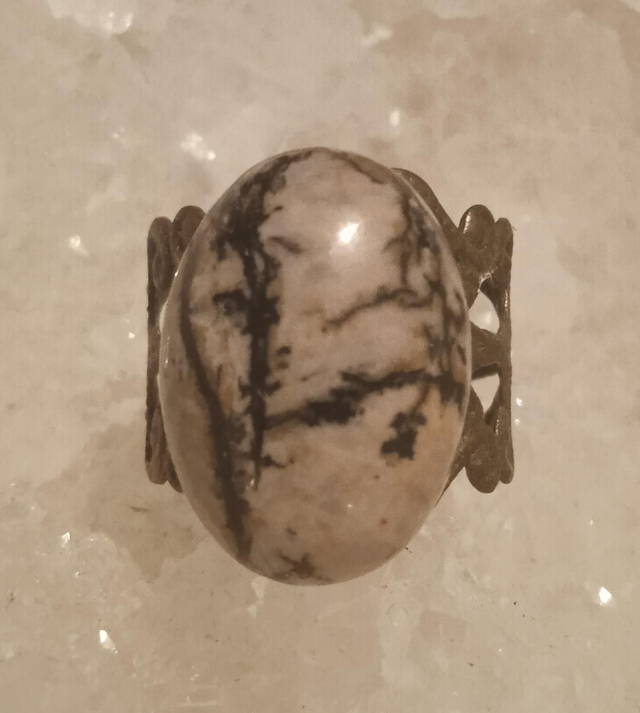 rhodonite ( bague baroque bronzée) 
