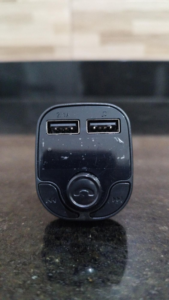 Adaptador Bluetooth/FM Para Carro