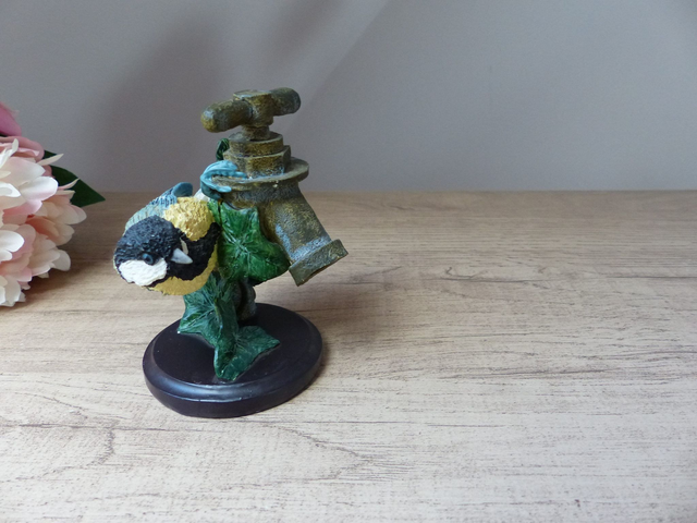 The Country Bird Collection - la Mésange Charbonnière - Oiseau en résine Peint à la Main