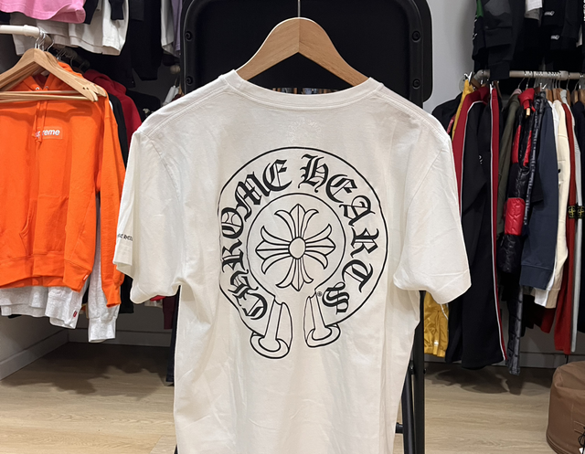 Chrome t-shirt size M pre-own