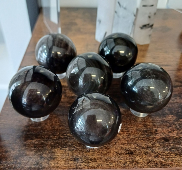 Obsidian Sheen Sphere