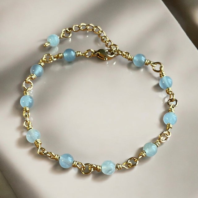 Bracelet chaîne avec perles de Calcite Lémurienne