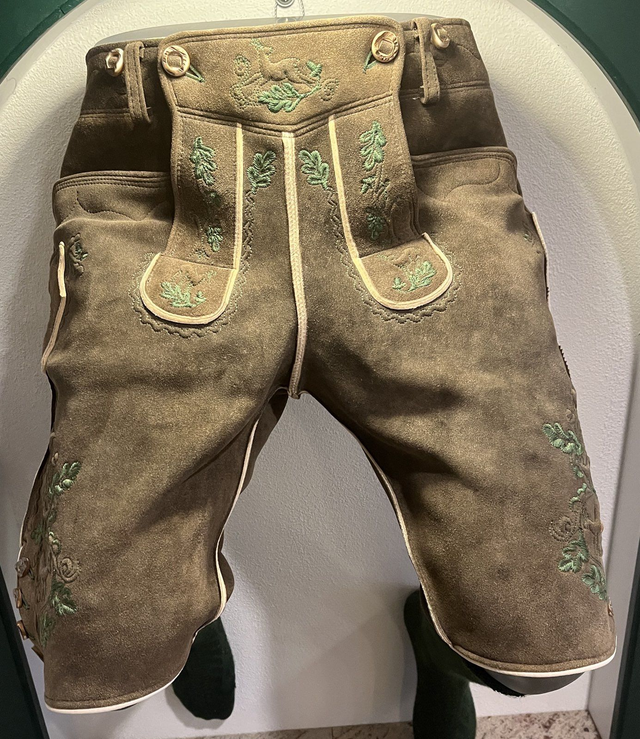 Lederhose - Gamsspitz in Größe 52 (Fa. Meindl)