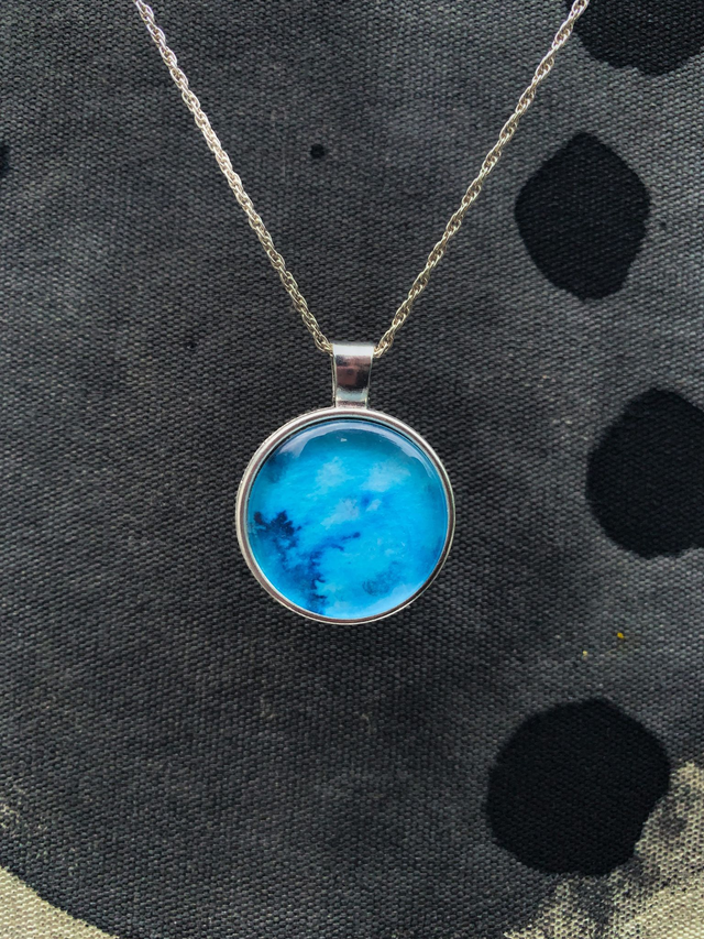 M27 — Cerulean Waves