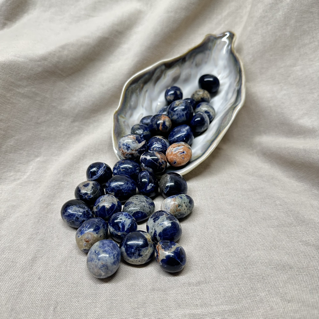 Sodalite Tumble 