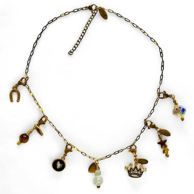 VENESI QUEEN et ses 7 Charms bonnet 