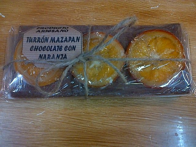 Turrón Mazapán Chocolate y Naranja