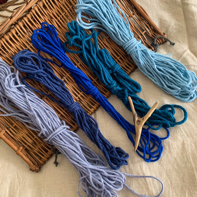 Lucet tissé main - Bleu